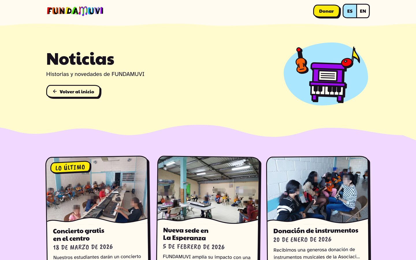 Índice del blog en escritorio: el título “Noticias” y tres tarjetas de noticias con foto, con los rostros difuminados